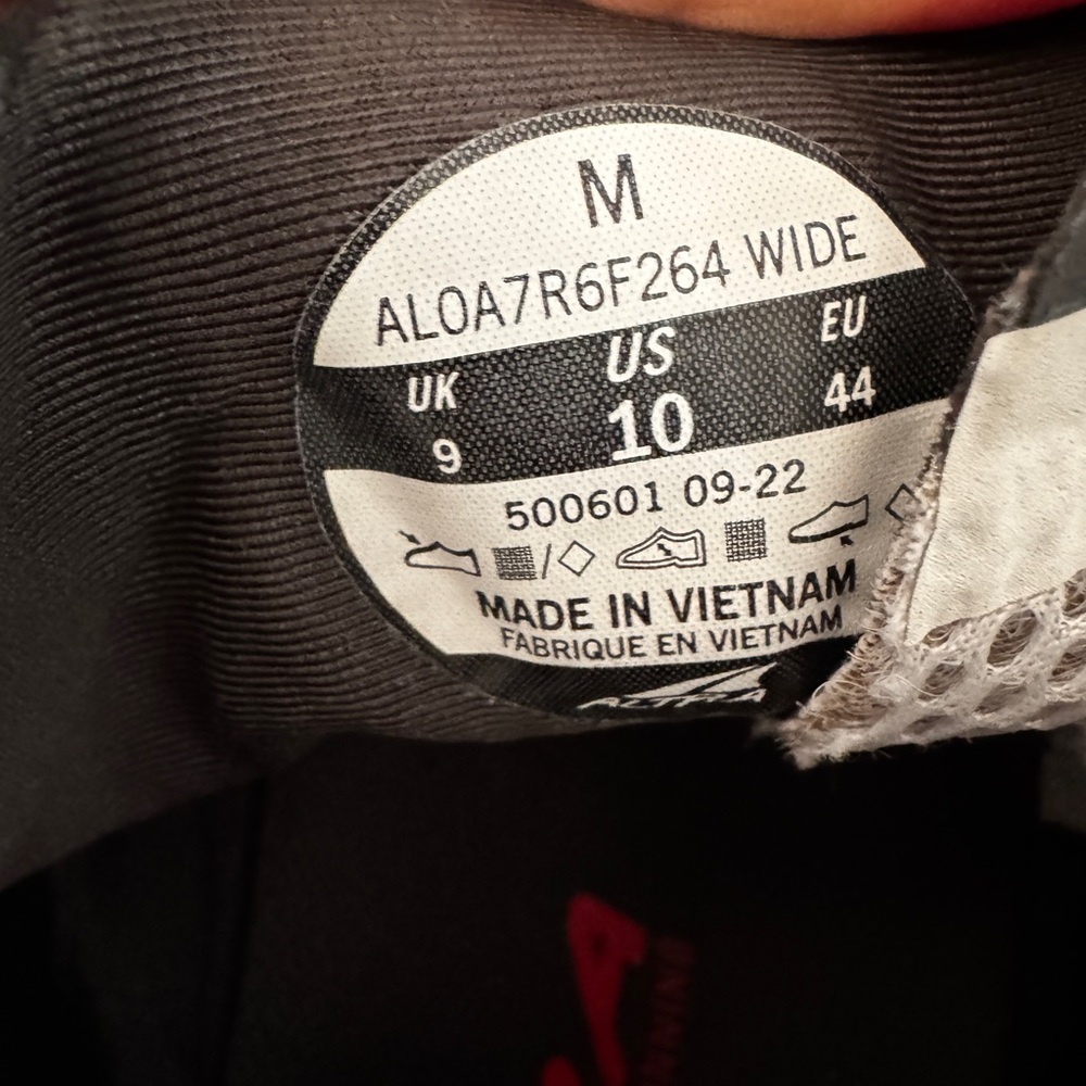 Altra Mens Torin 6 Athletic Shoes - Picture 2 of 3